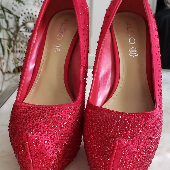 Red glitter heels - Picture 3 of 4